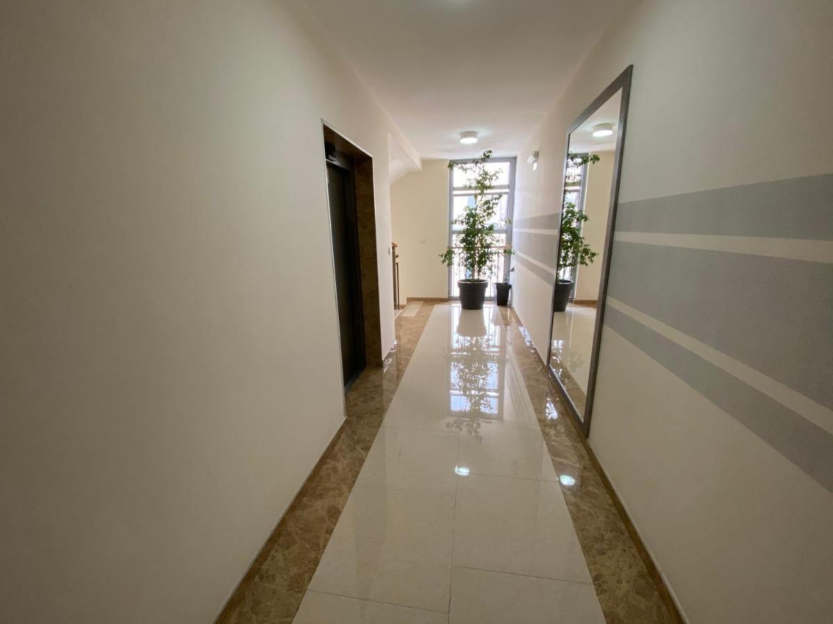 Fanky City Apartments Podgorica Eksteriør billede